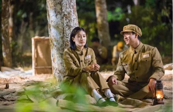 《天涯热土》_第1集_分集剧情