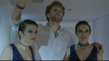 [视]网红参加密室逃脱，只有疯子才能活到最后！惊悚电影《极限网红》