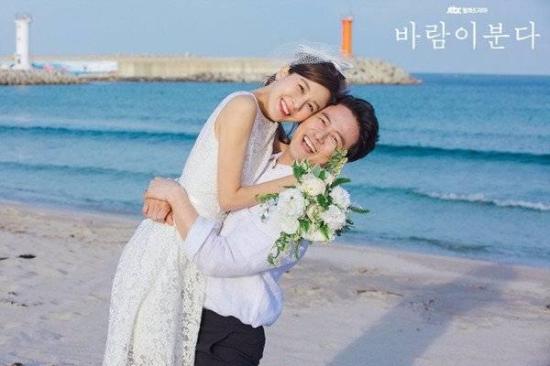 《风在吹》_第1集_分集剧情(1)