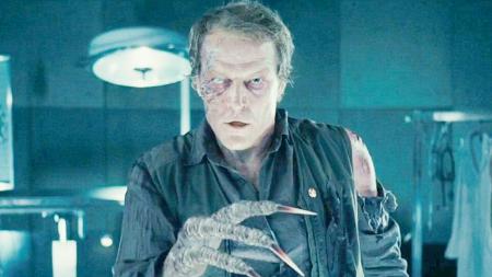 《生化危机3》科学家拿自己做实验，注射了超能力血清，却不知闯下了大祸！