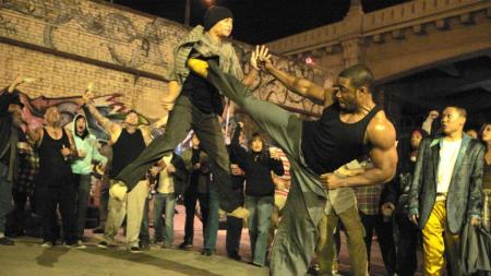 《血与骨》外国小伙利用太极功夫打拳，一打四都能轻松取胜，一部动作电影！