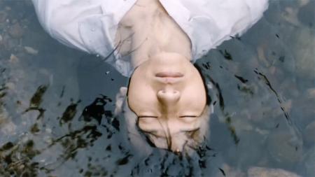 《红颜》尘封16年，却斩获国际大奖，被称为中国版西西里！一部经典国产片.mp3