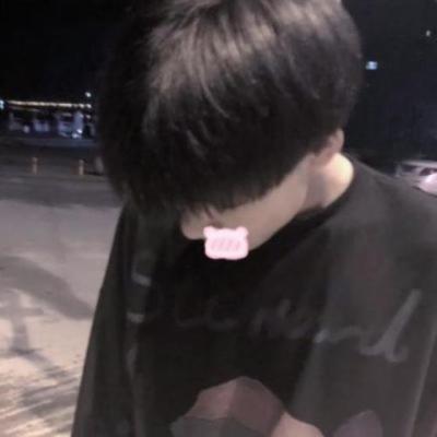 【正能量】励志车贴语录（赞美车贴的句子）