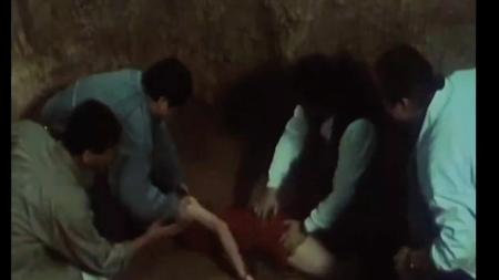 恐怖《喂，搵边位》电影解说文案