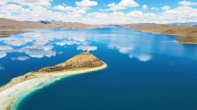 【民间恐怖故事】窗户上的脸[附音频]