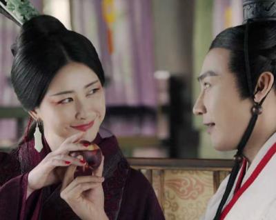 赵姬的迷恋与嫪毒的叛乱：司马迁笔下的爱欲与权力