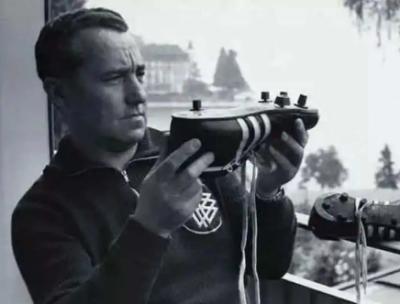 阿迪达斯创始人：从制鞋匠到国际品牌之父