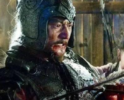 宛城之战中的典韦：一展忠诚与勇猛