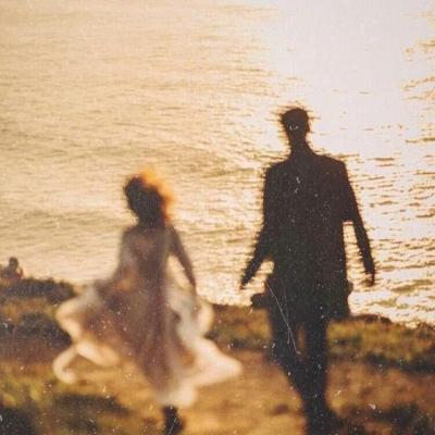 【伤感】悲伤文案大v（特别火爆全网伤感的文案）