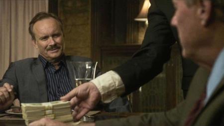 [文]《恐怖极限游戏》穷人沦为富豪们的玩物，用金钱来试探穷人的底线《恐怖极限游戏》