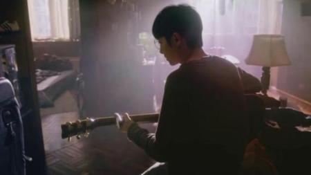 [文]《半个喜剧》解说文案《半个喜剧》：女性身心被骗，多久才能接受下一份感情？