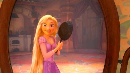 [文]《魔发奇缘》长发公主，没想到我的平底锅还能干掉坏人《魔发奇缘》