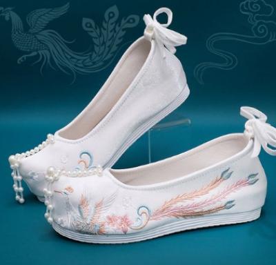 古人的鞋子有多少种？