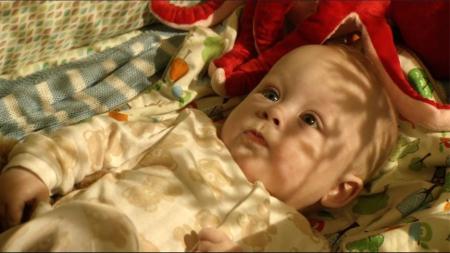 [文]《路易的第九条命》小婴儿一出生就有九条命，每长一岁就濒死一次《路易的第九条命》