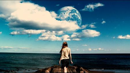 [文]几分钟看完一部电影：科幻片《另一个地球》