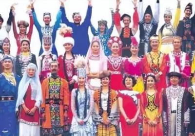 满族八大姓氏与八旗制度的紧密纽带