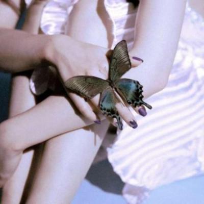 【爱情】恋人火车送别扎心文案