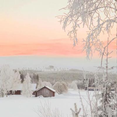 【正能量】激励人心的简短句子正能量（激励人心正能量的句子100个字）