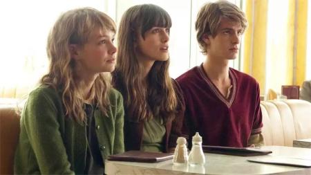 [文]根据获诺贝尔文学奖作者小说改编的，剧情爱情片《别让我走》