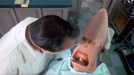 [文]电影《尖头外星族》