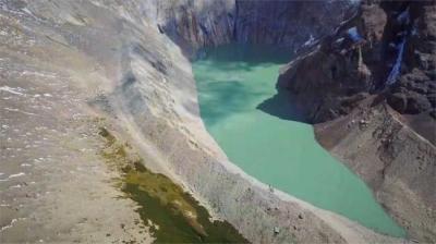 夜访者[附音频]