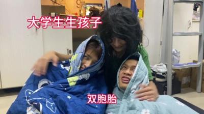 男生宿舍[附音频]