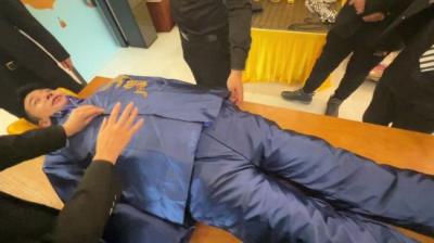 寿衣 下[附音频]