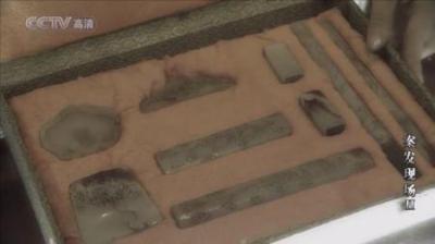 [视]案发：作案团伙不偷价值上亿的藏品，仅偷几个玉器，把刑警难倒了