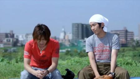 [视]最好的朋友今天会死，小伙穿越时空回去救他，电影《昨日公园》