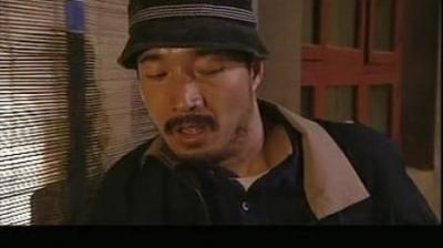 [视]无处藏身：杀人犯住旅店，遇到警察查证，吓得跳墙逃跑