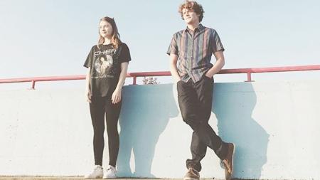 [视]饭前看电影：几分钟带你看完加拿大喜剧电影《新罗曼蒂克》