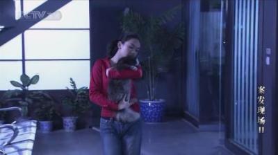 [视]案发现场：主人被杀，猫咪帮警察破了案，真是太神奇了