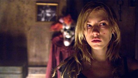 [文]惊悚恐怖片《残虐你娱乐我》解说文案 观后感文案 解说文稿(惊悚恐怖片人皮客栈3)