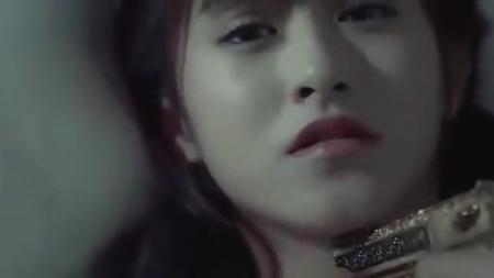 [文]少女被霸道总裁绑架，还被逼生孩子，老邪吐槽《总裁在上我在下》