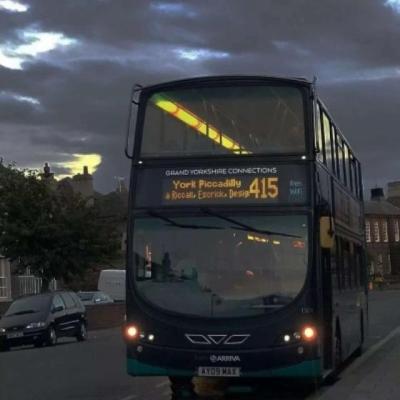 【爱情】丧视频文案我不想放手（适合拍丧文案的视频）