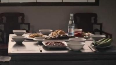 [视]49年毛主席夜访北平遇恶霸，秘书上去制止，对方：知道我是谁吗？