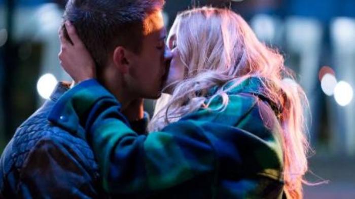 剧情《美丽的灾难》电影解说文案-精品-[原创首发]-吾爱文案网