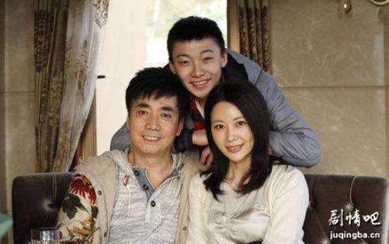 《老爸太囧》_第1-2集_分集剧情(1)