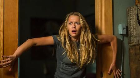 [文]恐怖《关灯后》电影解说文案 观后感