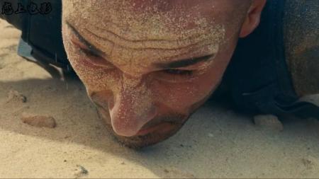 [文]冒险《碧海逃生》电影解说文案