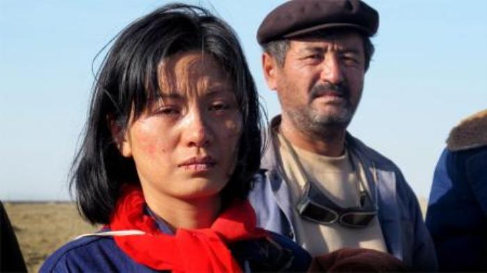 剧情《生死罗布泊》电影解说文案 -精品-[原创首发]-吾爱文案网