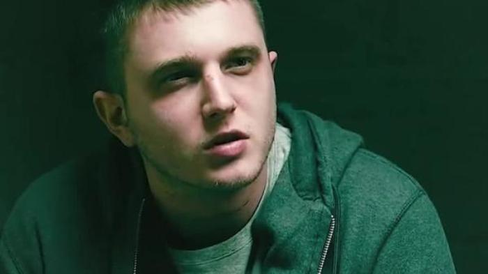 《哈里布朗》退役的海军陆战队军官为了替好友报仇，时隔多年再次拿起了武器电影解说文案-[原创首发]-吾爱文案网