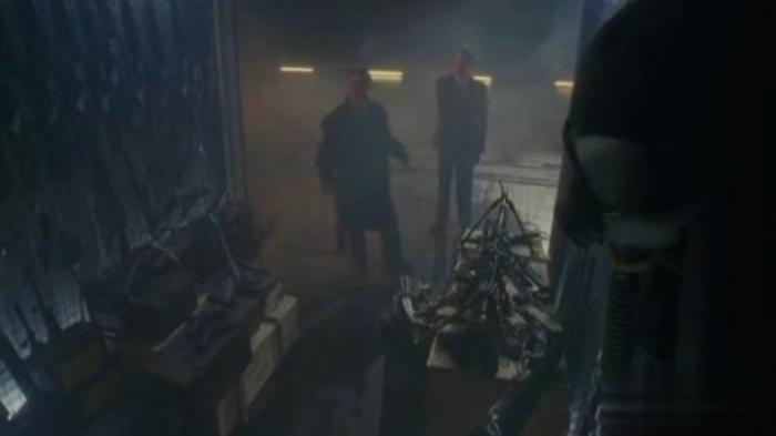 《超级警察之女儿当自强》两警花跑得快枪法准，灭掉黑帮军火头目_《超级警察之女儿当自强》-[原创首发]-吾爱文案网