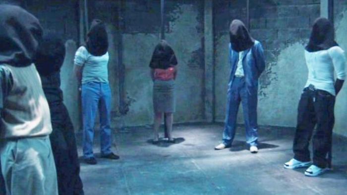 悬疑  惊悚  恐怖  犯罪《九死》又名: 9死解说词文案稿件-[原创首发]-吾爱文案网