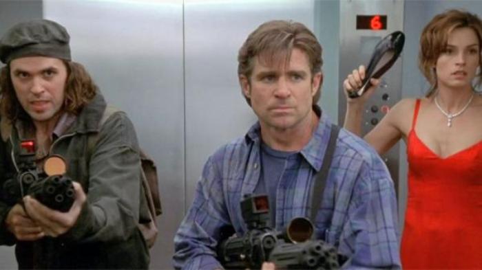 《极度深寒》豪华游轮首次出航就遭遇了大海怪，全船游客无一幸免电影解说文案-[原创首发]-吾爱文案网