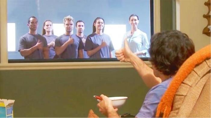 《逃出牢笼》未来世界人类濒临灭绝，被机器人圈养起来，还被要求做繁殖实验电影解说文案-[原创首发]-吾爱文案网