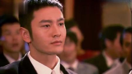 [文]顾客错理解别人意思导致自扇巴掌