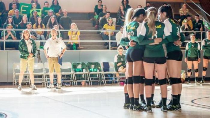 2018年运动励志电影，经典Confident配上无敌大长腿运动版音乐MV_《奇迹赛季》-[原创首发]-吾爱文案网