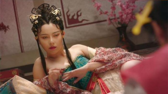 《疯魔神丐苏乞儿》疯魔神丐苏乞儿》，村里命案连连，全村人竟成行尸走肉《疯魔神丐苏乞儿》-[原创首发]-吾爱文案网