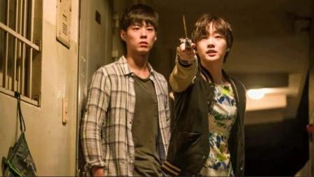 [文]剧情《储物柜女孩》电影解说文案（储物柜女孩影评）